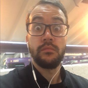 Meet your Posher, Andres